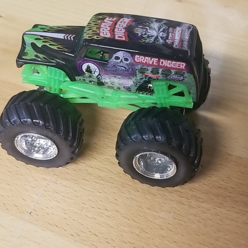 Hotwheels Monster Jams Grave Digger